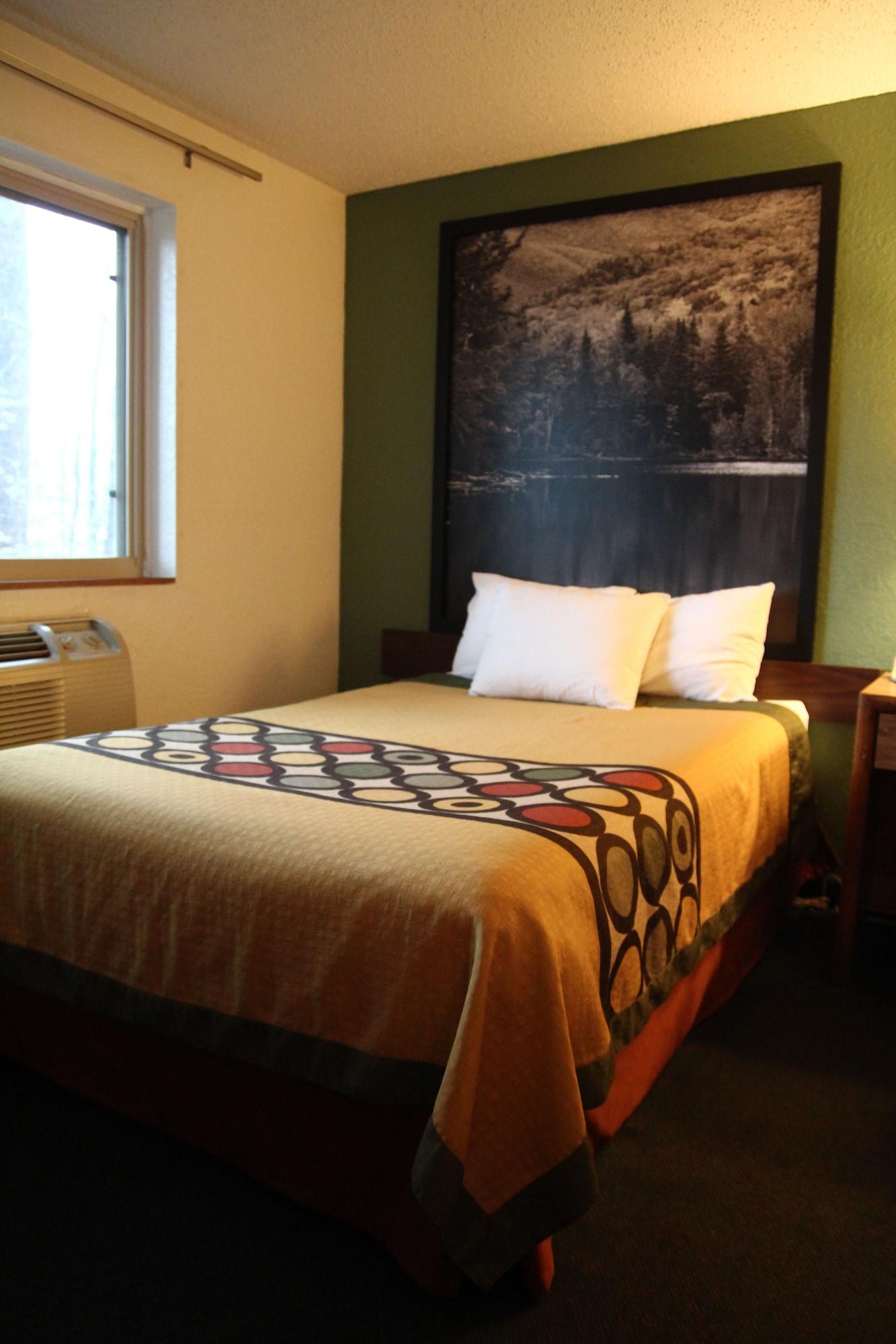 Super 8 By Wyndham Queensbury Glens Falls Esterno foto