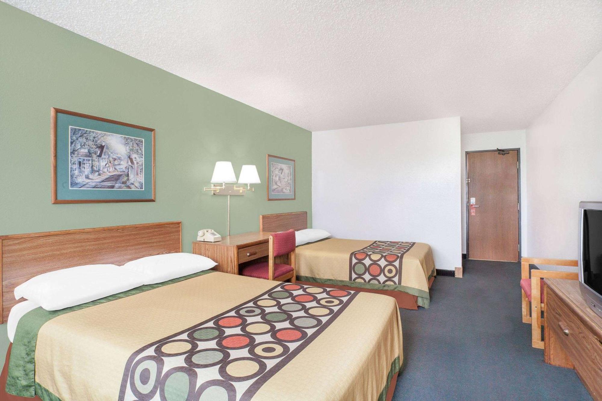 Super 8 By Wyndham Queensbury Glens Falls Esterno foto