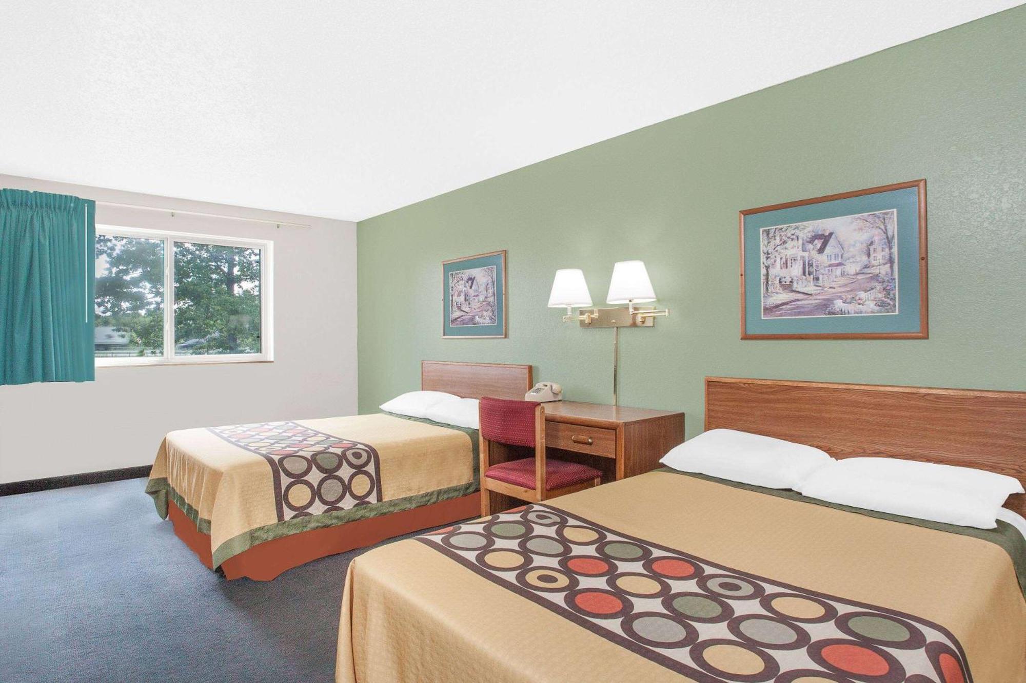 Super 8 By Wyndham Queensbury Glens Falls Esterno foto