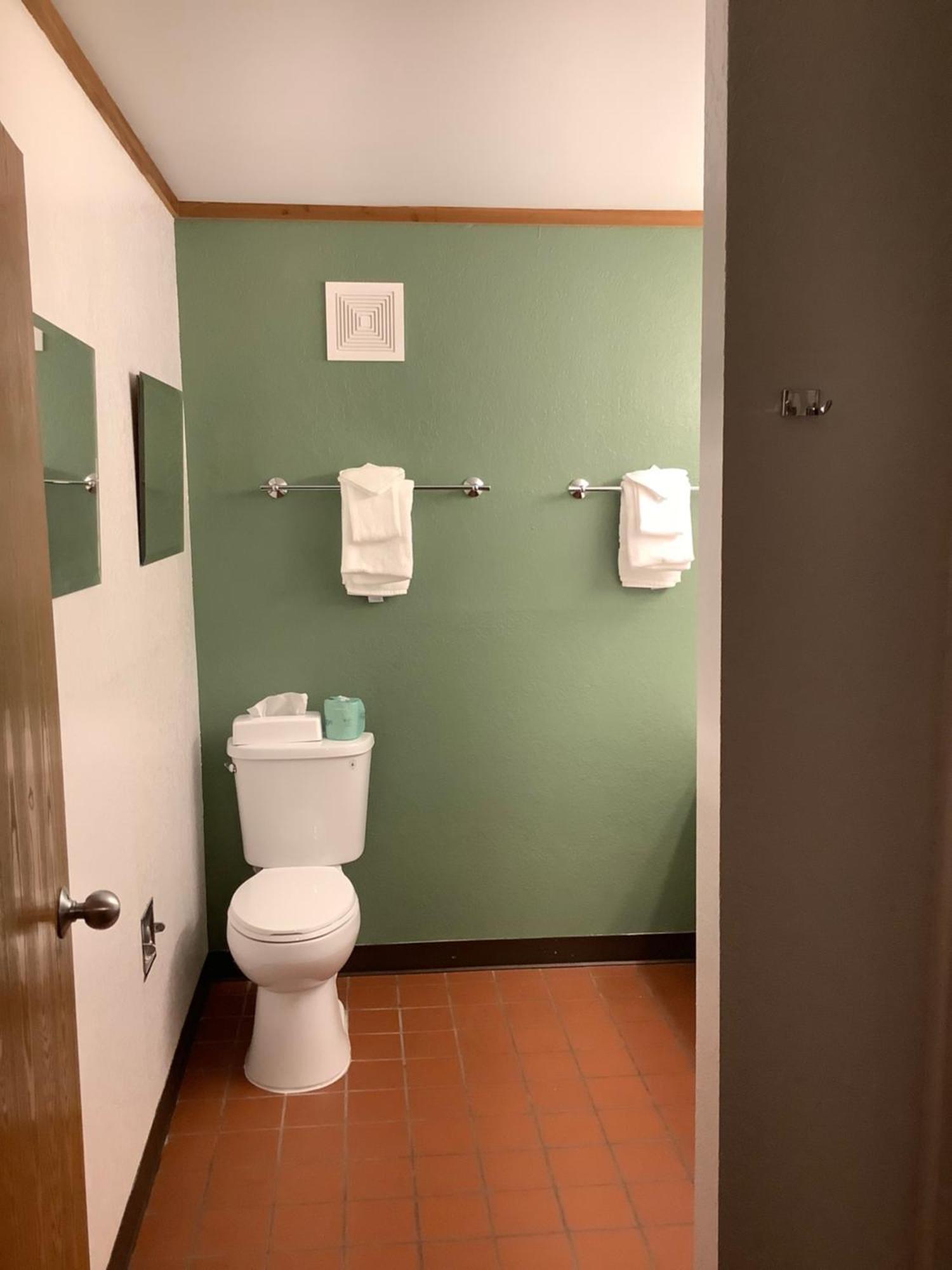 Super 8 By Wyndham Queensbury Glens Falls Esterno foto